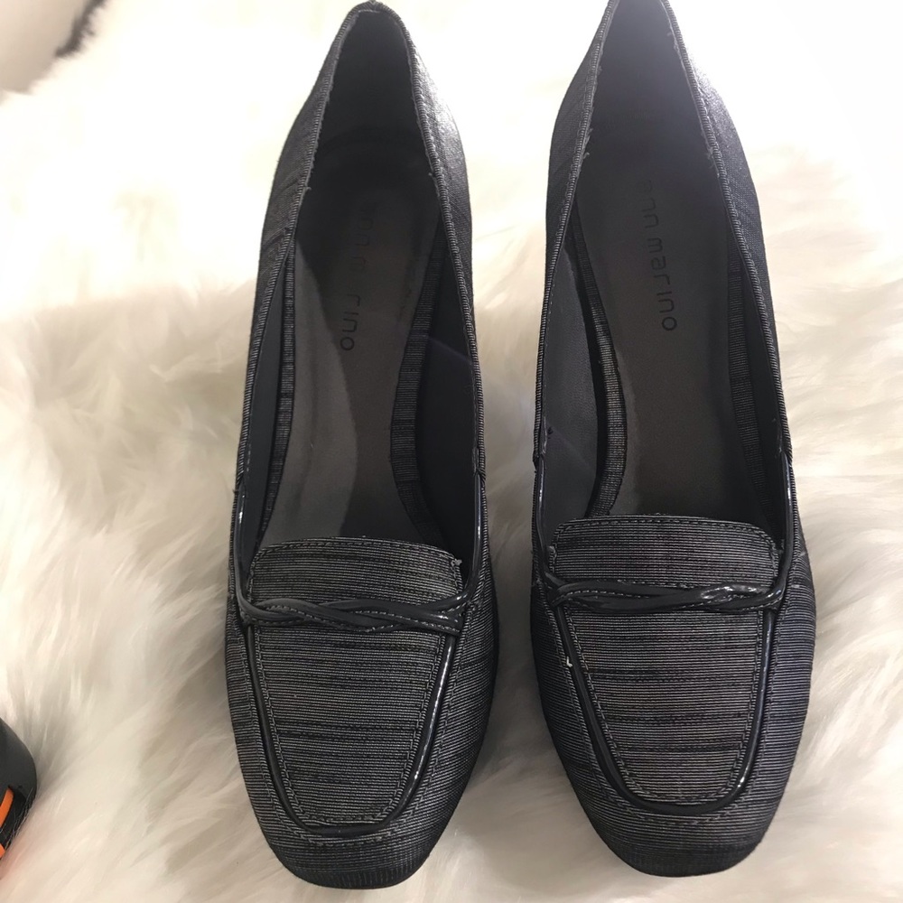 Ann Marino Dark Grey Heel